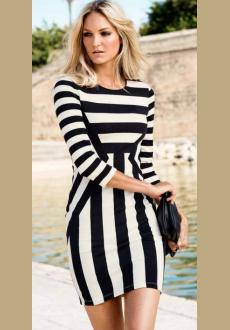 Spring and summer black and white stripe fashion slim dress
