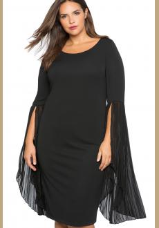 Black Pleated Flare Sleeve Plus Size Dress